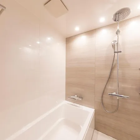 Hotel Springs Makuhari Premier Chiba Exterior photo