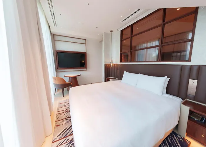 Hotel Springs Makuhari Premier