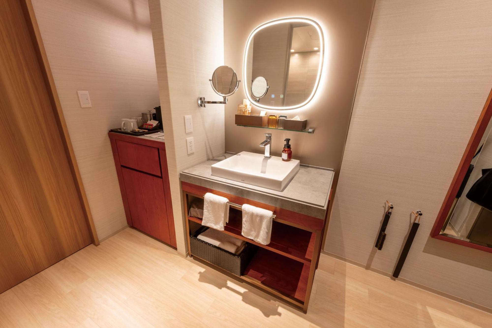 Springs Makuhari Premier Hotel 5*